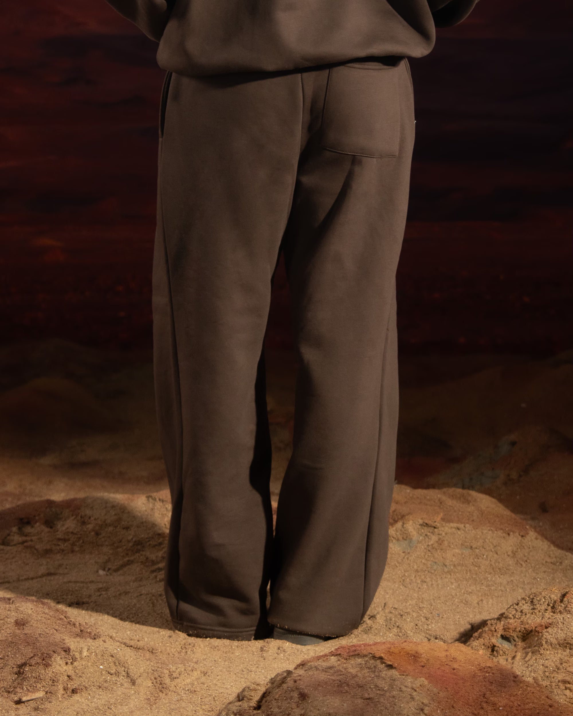 COLUMN TROUSER (BROWN)