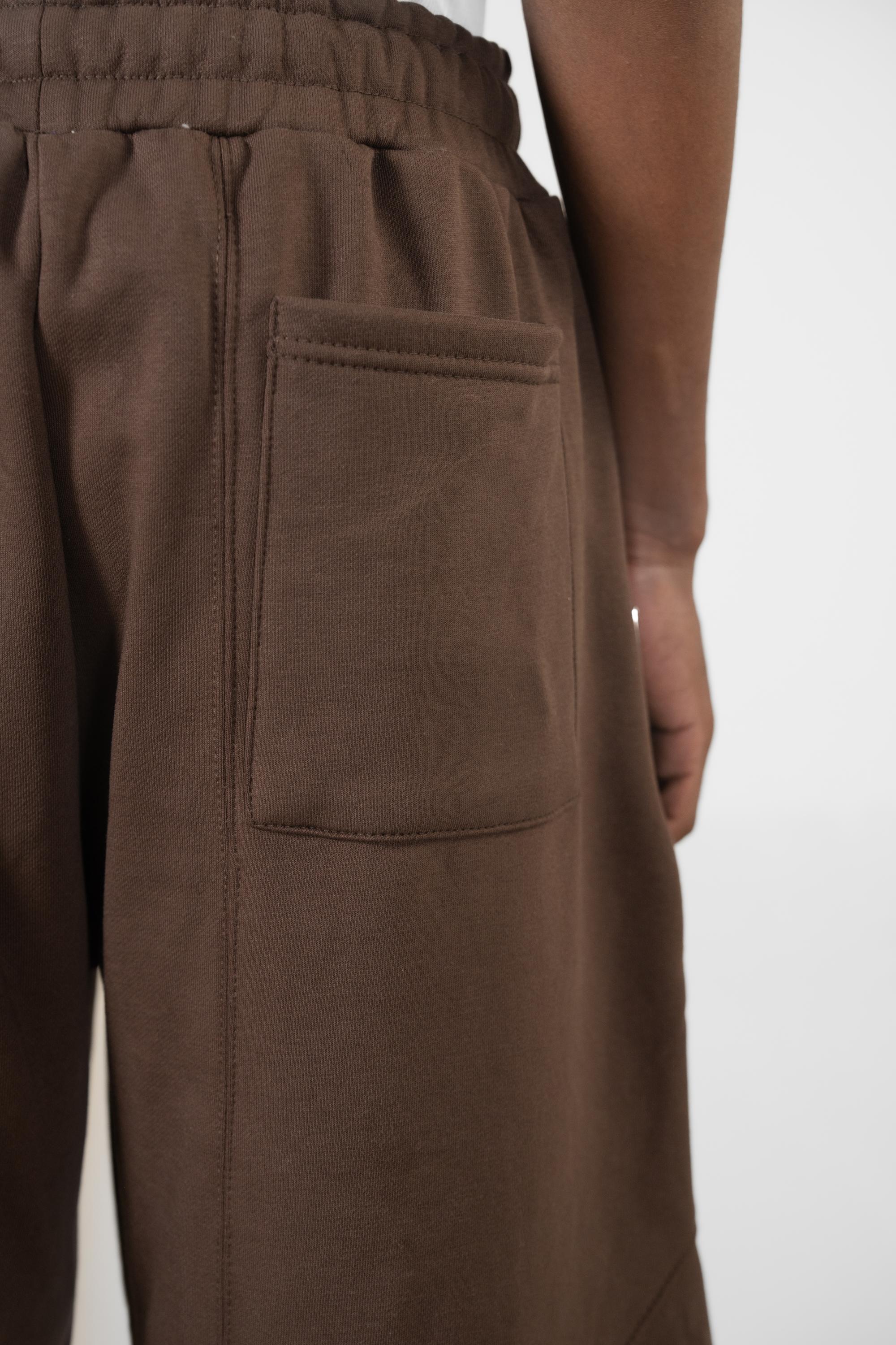 FORM 1 TROUSERS (BROWN)