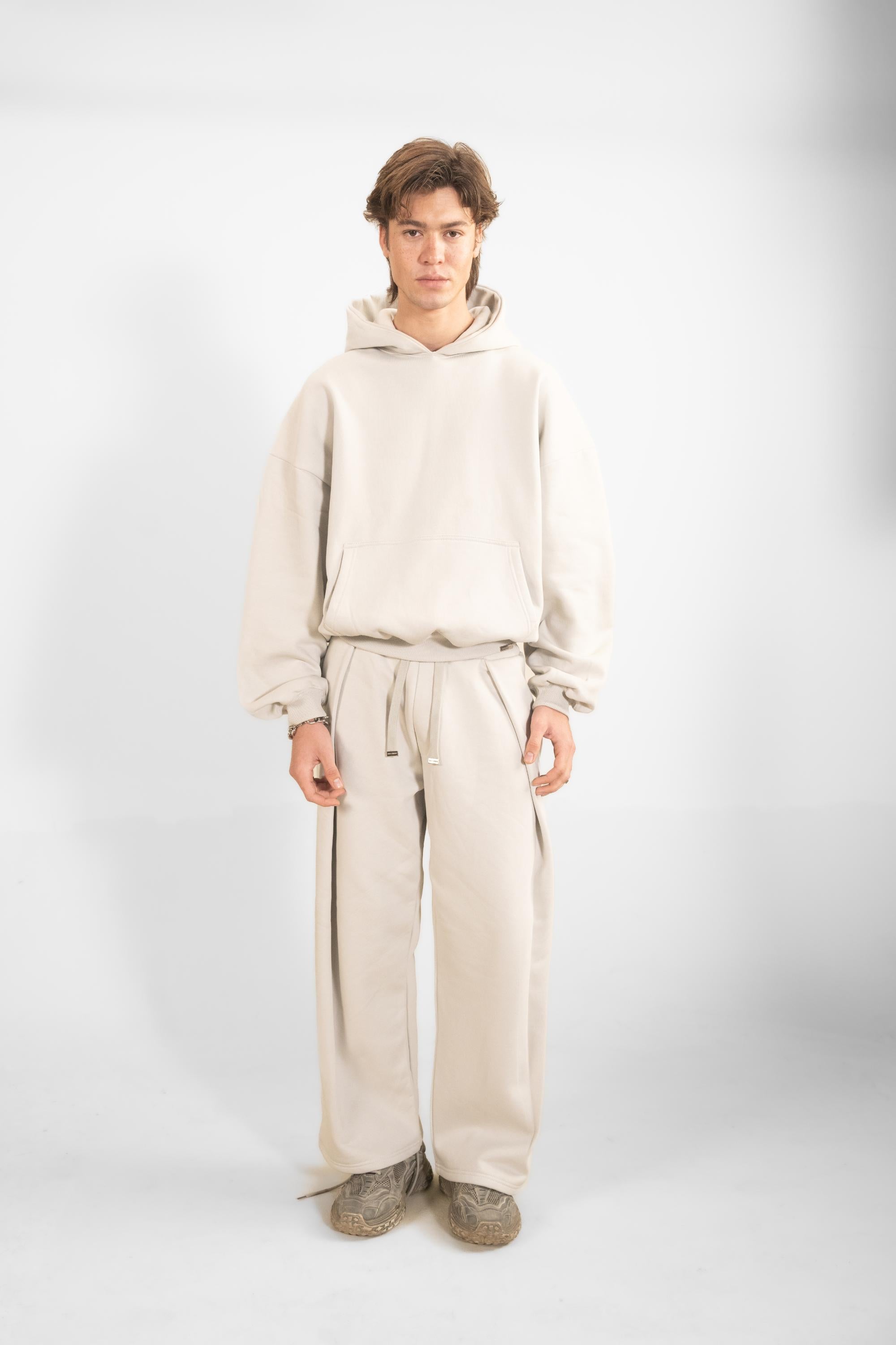 FORM 1 HOODIE (OFF WHITE)